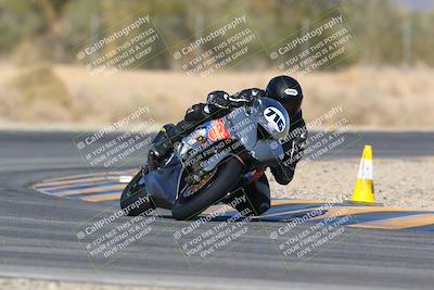 media/Jan-14-2024-SoCal Trackdays (Sun) [[2e55ec21a6]]/Turn 6 (125pm)/